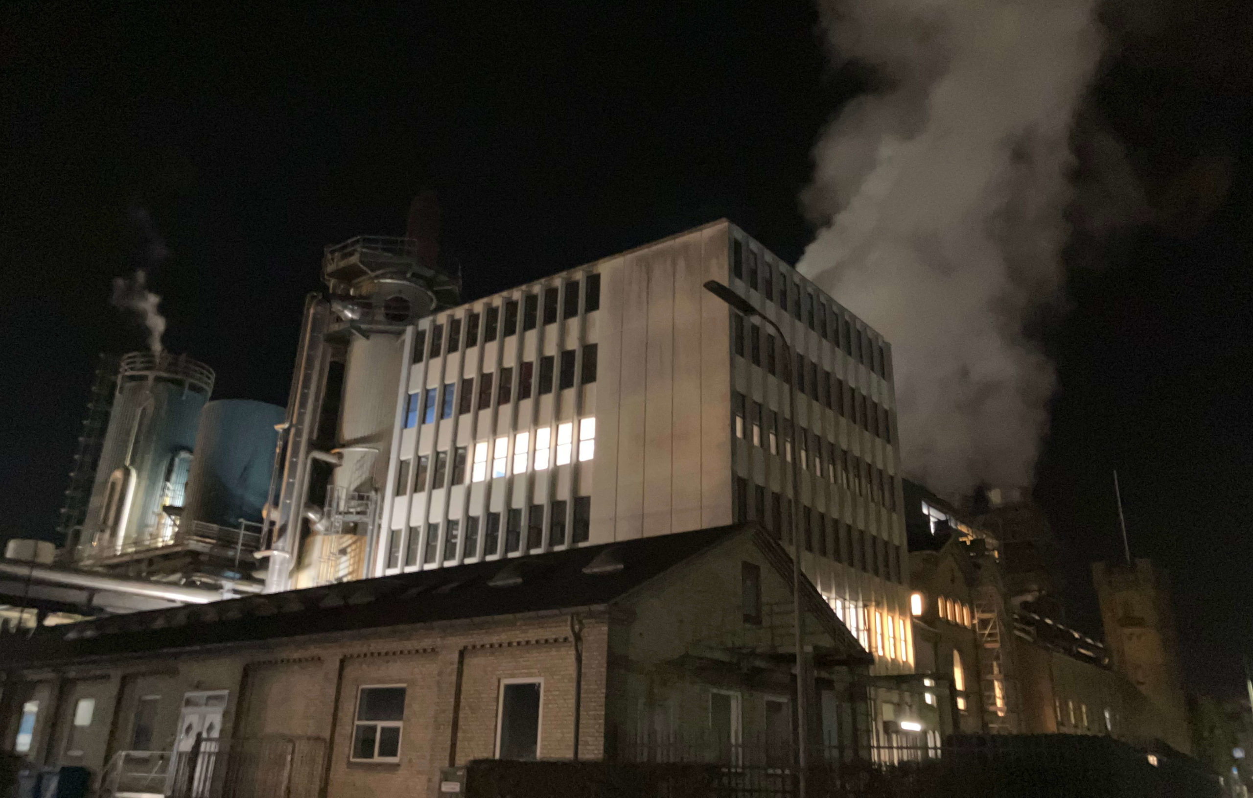 Nakskov Sukkerfabrik skal i fremtiden ikke bare levere roesukker til hele verden, men også fjernvarme til Nakskov.