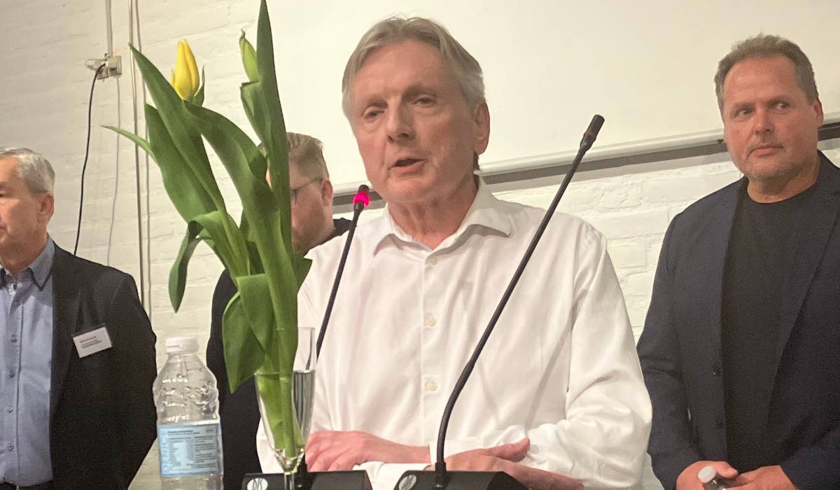 Viceborgmester Henrik Jacobsen (Konservative) er ikke begejstret for Venstres lokalformand, Henrik Høeghs, melding om, at Konservative sammen med Danmarksdemokraterne og Liberal Alliance er løbet fra en aftale om valgforbund.