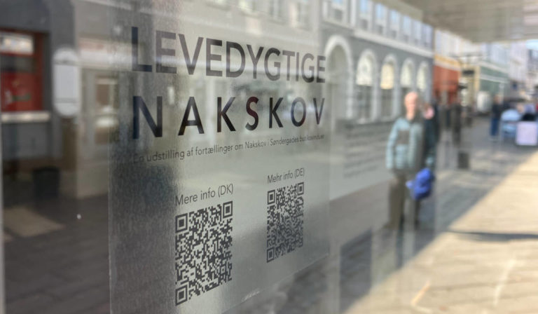 Levedygtige Nakskov udstilles i Søndergade hele sommeren 2025.
